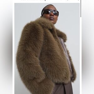 Beautiful faux fur coat Frankie Shop - sold out NEW